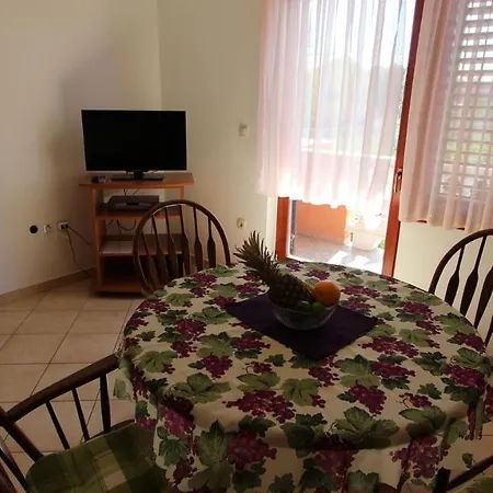 Miko בית הארחה 3*