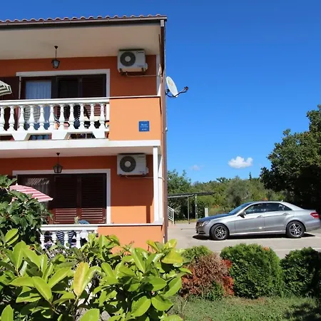 Miko Guest house *