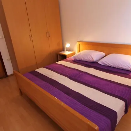 Miko Guest house