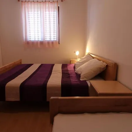 Miko Guest house *