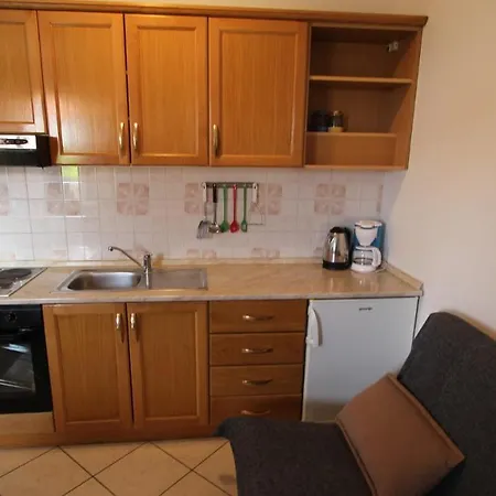 Miko Малинска